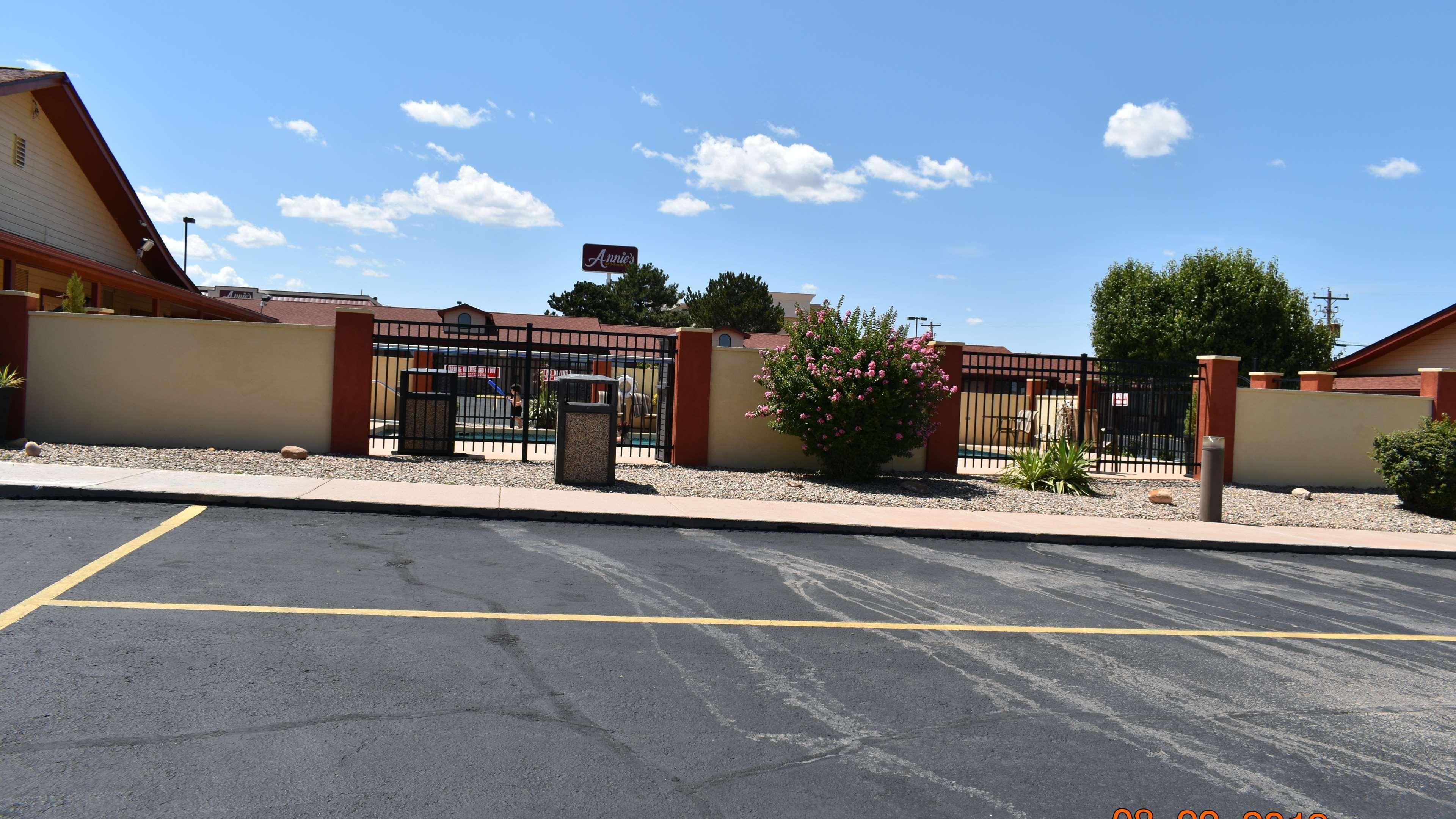Best Western Santa Rosa Inn Exterior photo