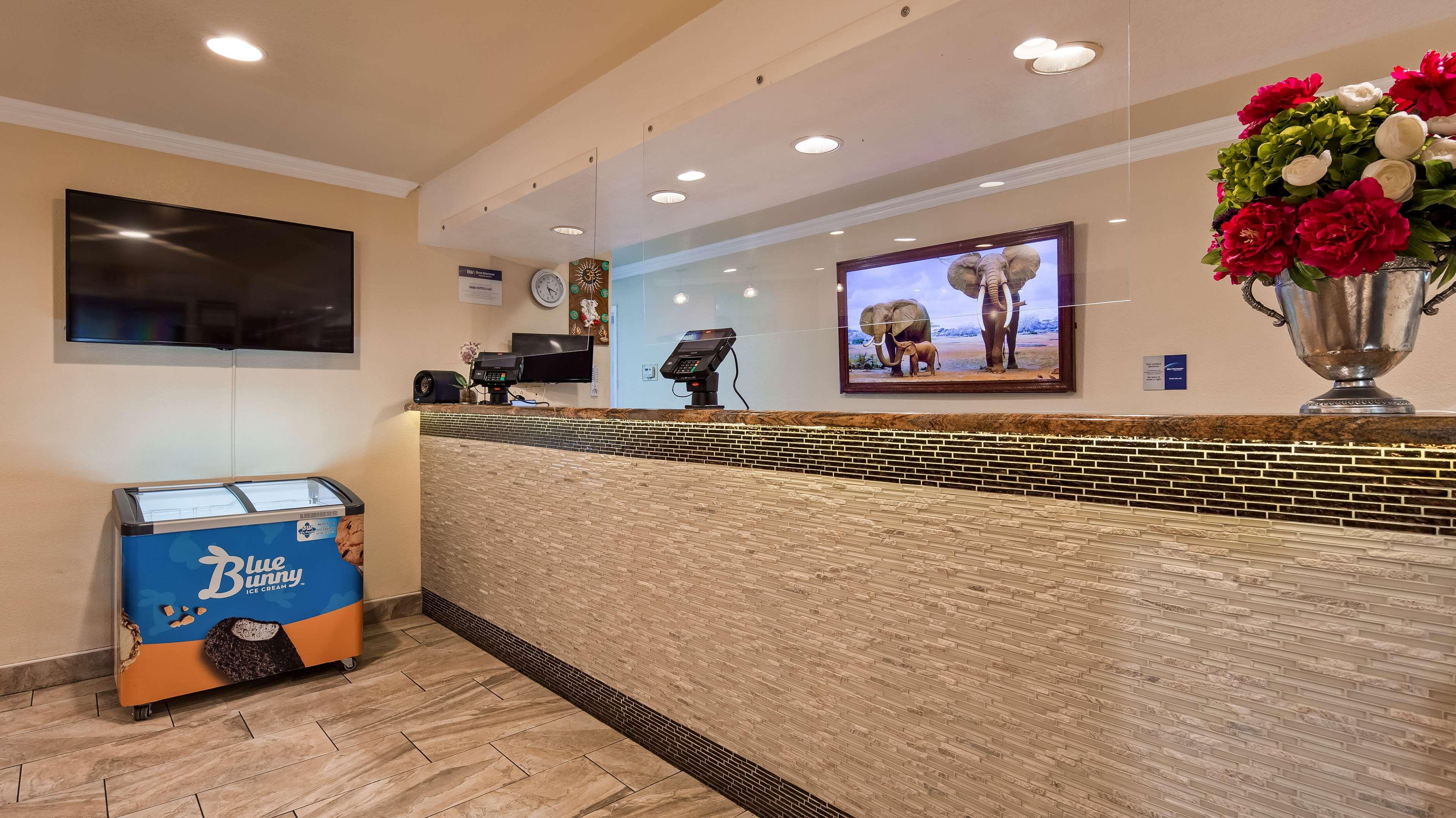 Best Western Santa Rosa Inn Exterior photo